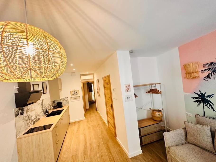 Les Appartements De Nana 2 - T2 Hypercentre, Rue Meynadier, Palais & Plage, Clim, Wifi Cannes Exterior photo